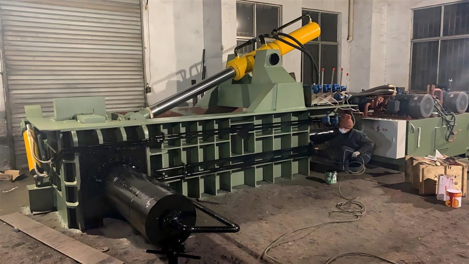 Е-ХС-2000 индустријска машина за металне траке